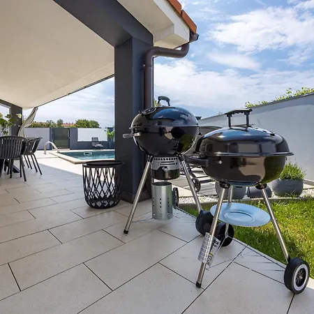 50 Shades Of Grey Villa *