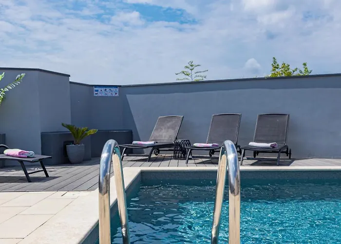 50 Shades Of Grey Villa Pula